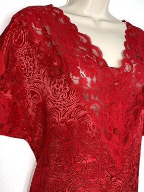 VAL MODE Short Silky Floral NIGHTGOWN L / XL Pajama Button SLEEP SHIRT Red Lace